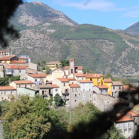 La Chiazzolla Hotell Campoli del Monte Taburno Eksteriør bilde