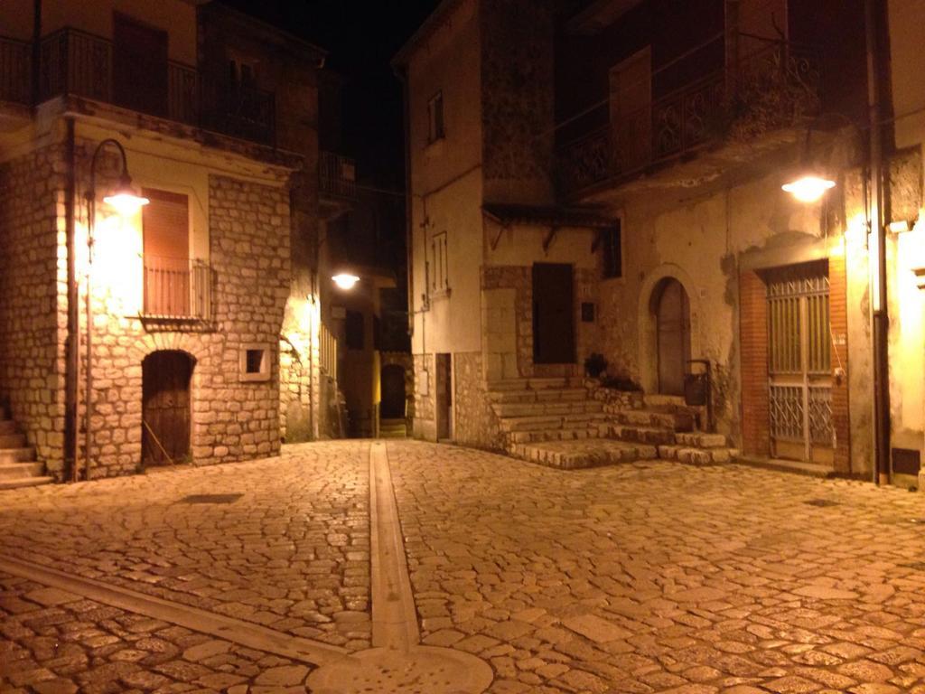 La Chiazzolla Hotell Campoli del Monte Taburno Eksteriør bilde