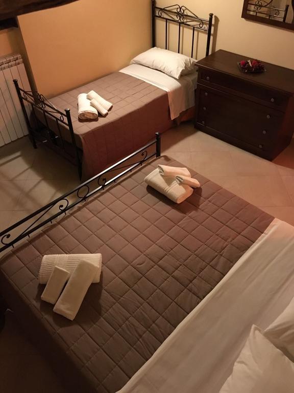 La Chiazzolla Hotell Campoli del Monte Taburno Eksteriør bilde